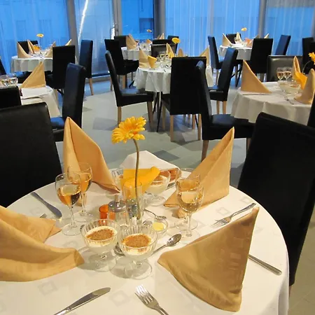 Hotel Emmi