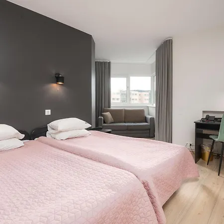 Emmi Hotel 3*