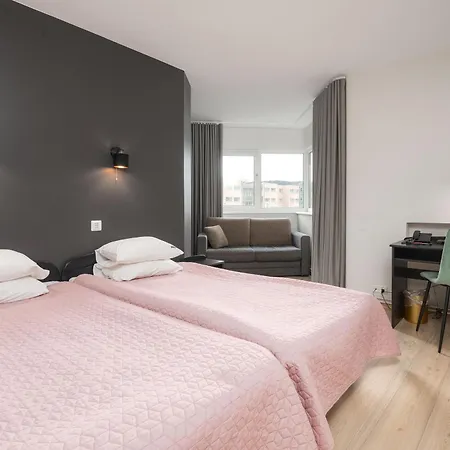 Emmi Hotel 3*